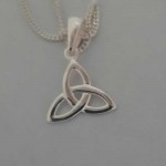 Silver Trinity Knot Pendant - Small